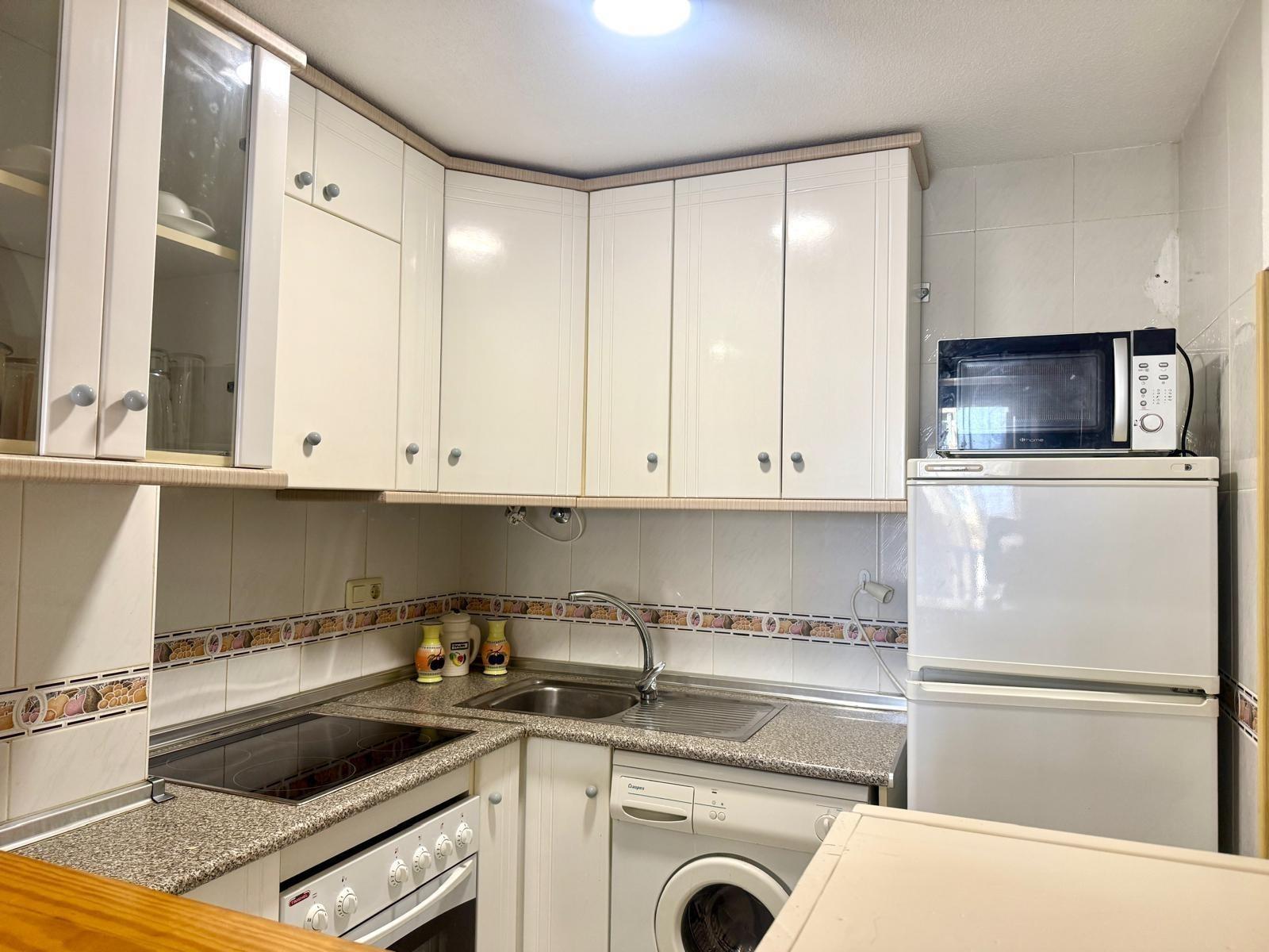 Appartamento a Torrevieja, Alicante, Spagna 1 camera da letto, 47 mq. N° 184298