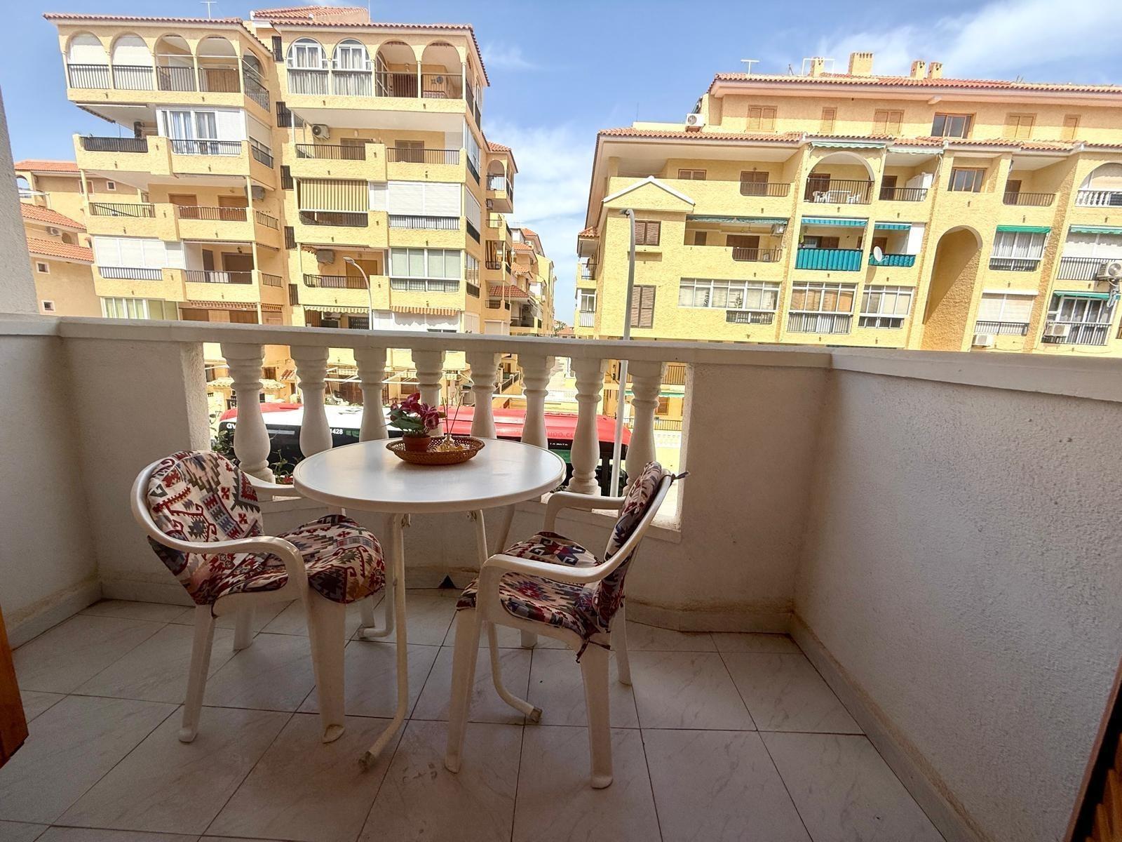 Appartamento a Torrevieja, Alicante, Spagna 1 camera da letto, 47 mq. N° 184298