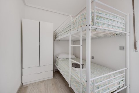 Apartament w Torrevieja, Alicante, Hiszpania 3 sypialnie, 92 mkw. nr 184297 – zdjęcie 18