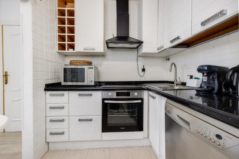 Apartament w Torrevieja, Alicante, Hiszpania 3 sypialnie, 92 mkw. nr 184297 – zdjęcie 9