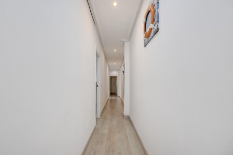 Apartament w Torrevieja, Alicante, Hiszpania 3 sypialnie, 92 mkw. nr 184297 – zdjęcie 11
