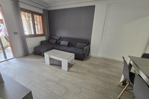 Продажа квартиры в Торревьеха, Аликанте, Испания 1 спальня, 73м2 №184301 - фото 2