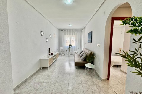 Wohnung zum Verkauf in Torrevieja, Alicante, Spanien 2 Schlafzimmer, 74 m2 Nr. 184300 - Foto 4