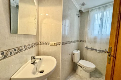 Wohnung zum Verkauf in Torrevieja, Alicante, Spanien 2 Schlafzimmer, 74 m2 Nr. 184300 - Foto 16