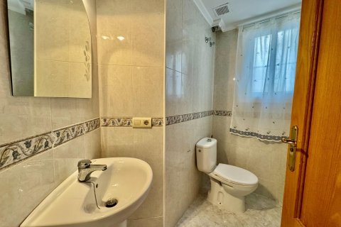 Wohnung zum Verkauf in Torrevieja, Alicante, Spanien 2 Schlafzimmer, 74 m2 Nr. 184300 - Foto 15