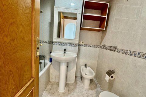 Wohnung zum Verkauf in Torrevieja, Alicante, Spanien 2 Schlafzimmer, 74 m2 Nr. 184300 - Foto 9