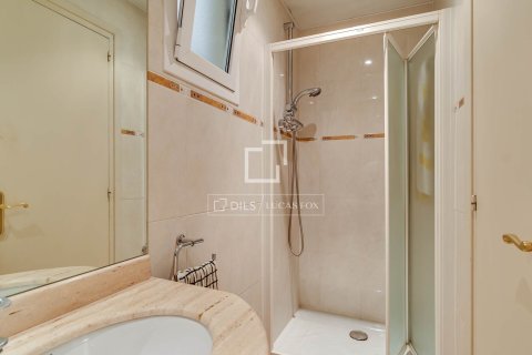 Appartamento in vendita a Barcelona, Spagna 4 camere da letto, 160 mq. N° 192807 - foto 29