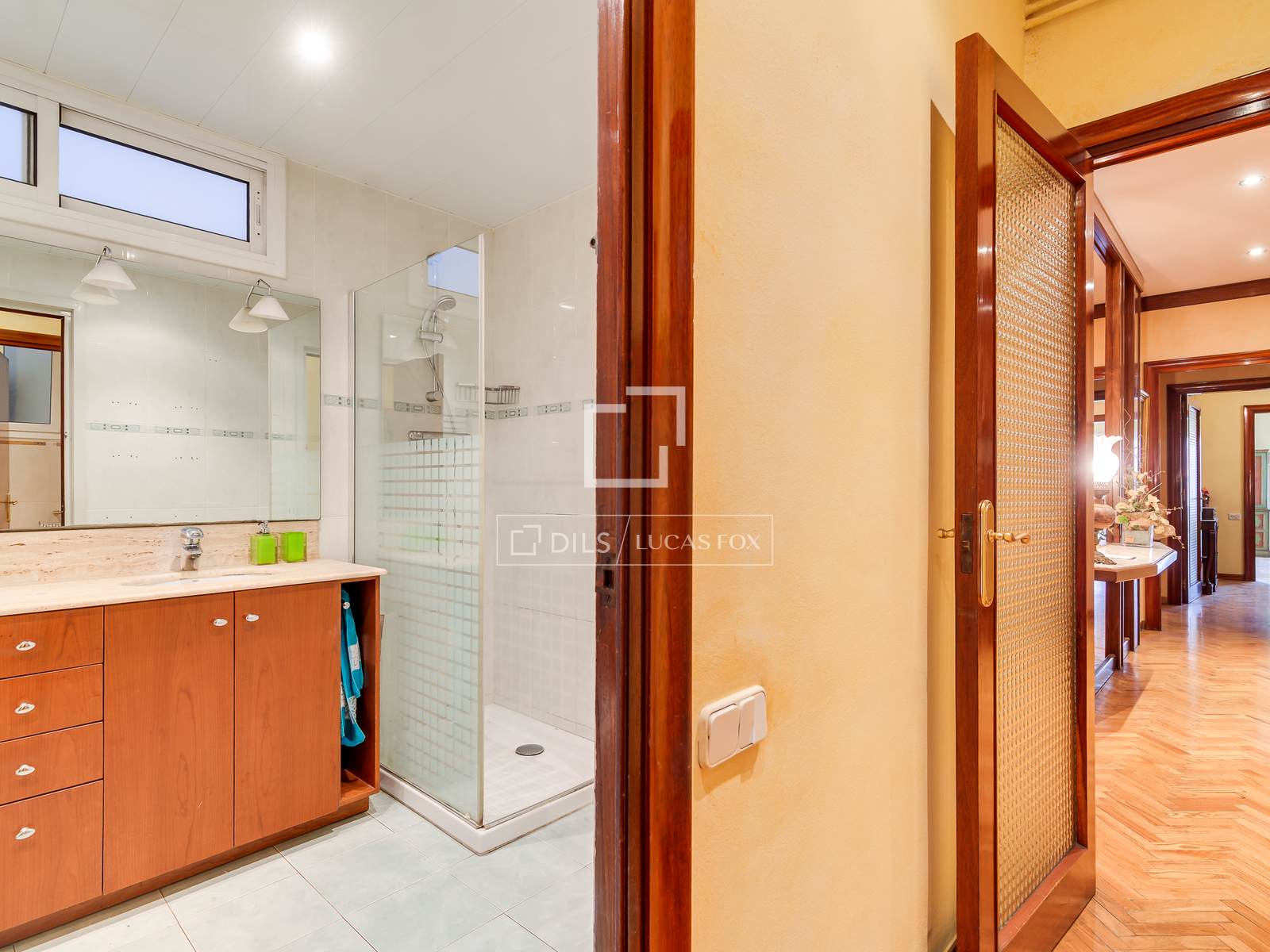 Wohnung in Barcelona, Spanien 4 Schlafzimmer, 160 m2 Nr. 192807