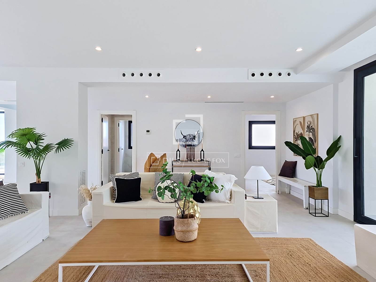 Villa en Vilanova i la Geltrú, Barcelona, España 4 dormitorios, 380 m2 No. 192811