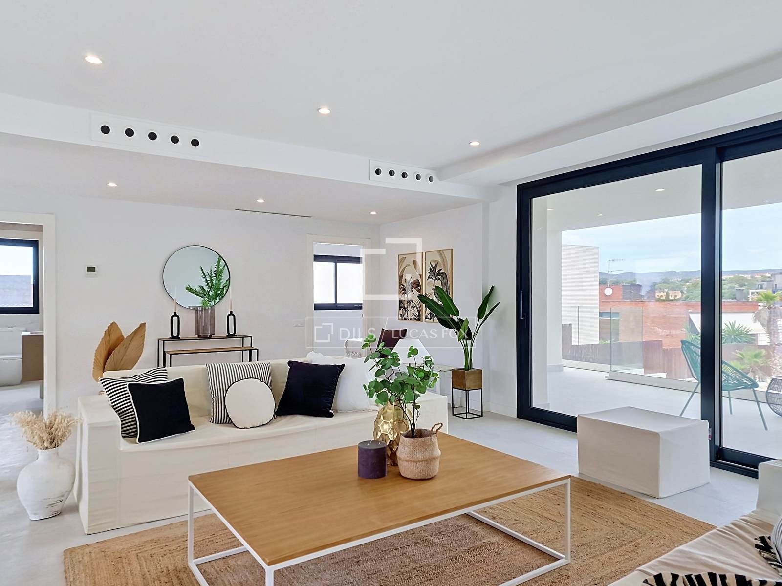 Villa en Vilanova i la Geltrú, Barcelona, España 4 dormitorios, 380 m2 No. 192811