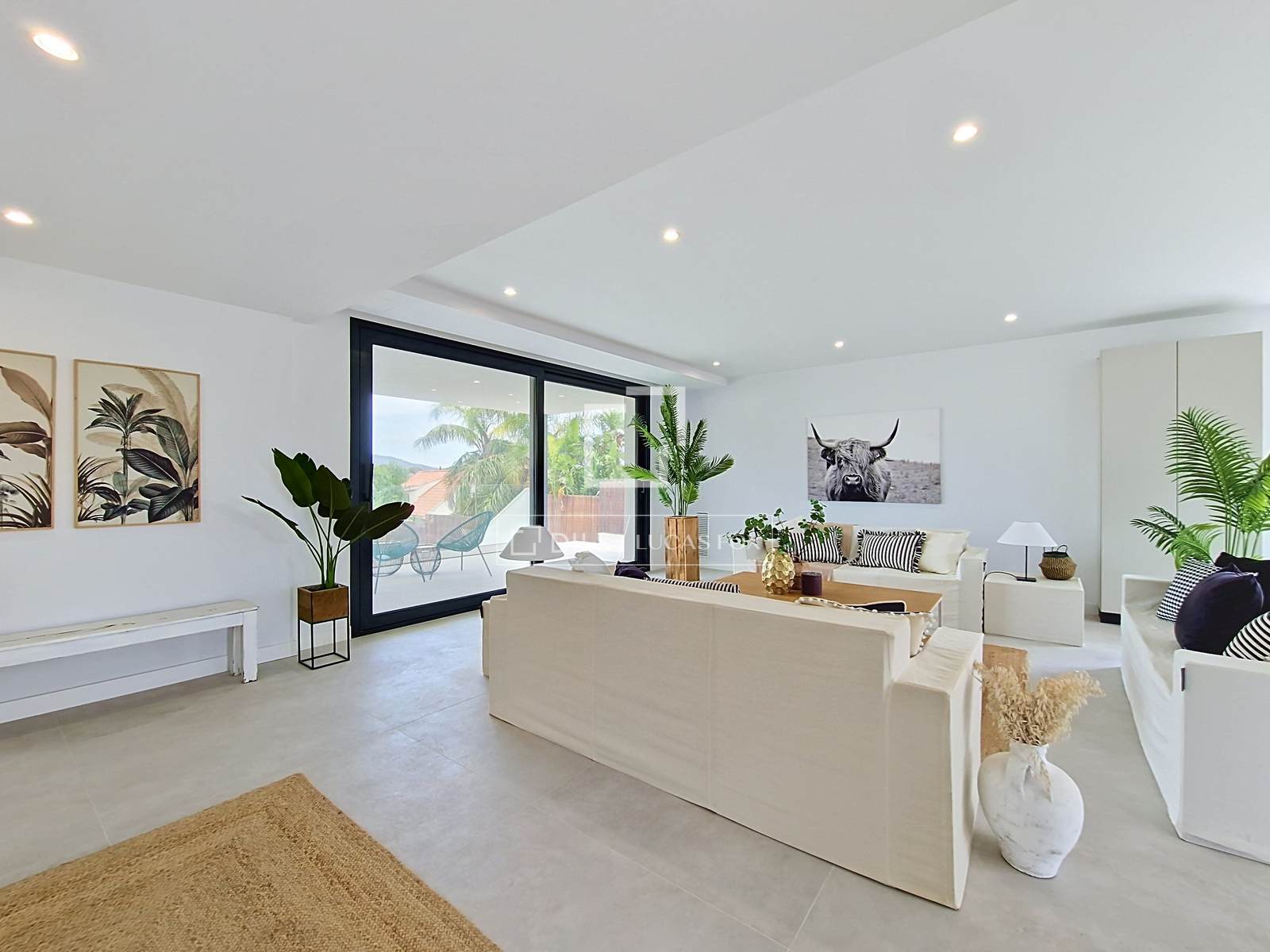 Villa en Vilanova i la Geltrú, Barcelona, España 4 dormitorios, 380 m2 No. 192811