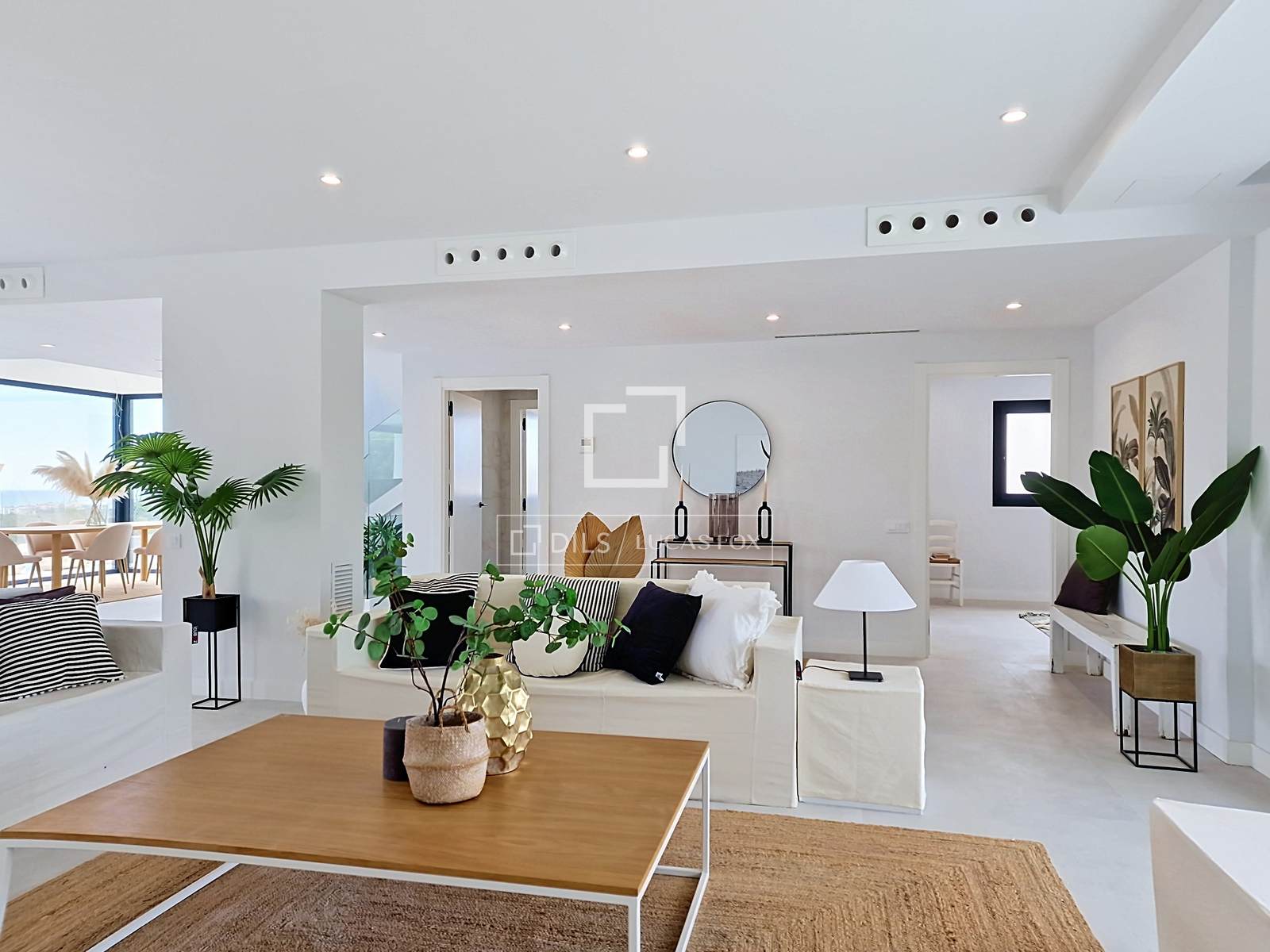Villa en Vilanova i la Geltrú, Barcelona, España 4 dormitorios, 380 m2 No. 192811