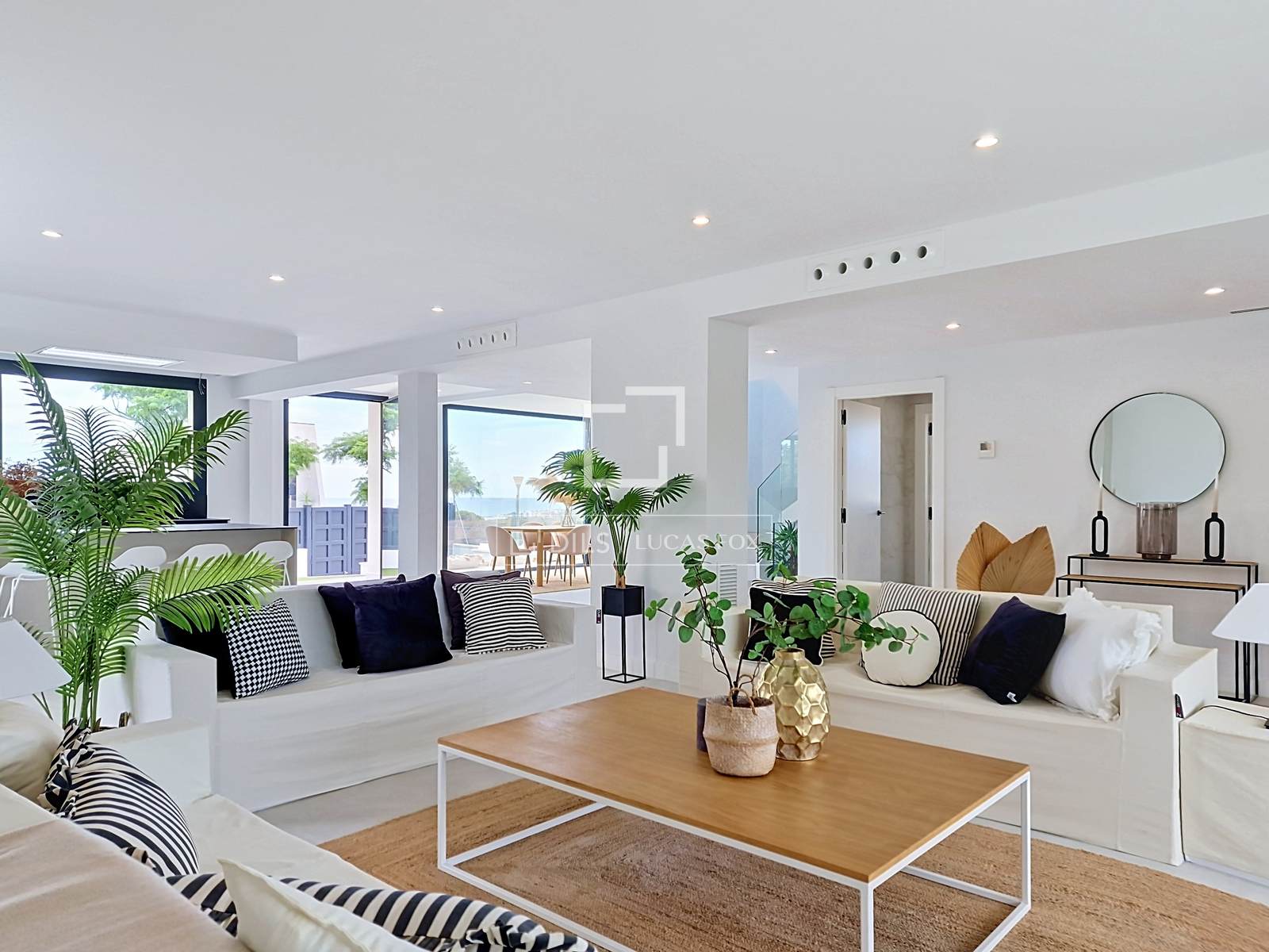 Villa en Vilanova i la Geltrú, Barcelona, España 4 dormitorios, 380 m2 No. 192811