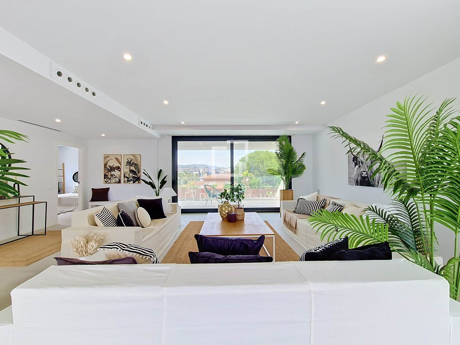 Villa en Vilanova i la Geltrú, Barcelona, España 4 dormitorios, 380 m2 No. 192811
