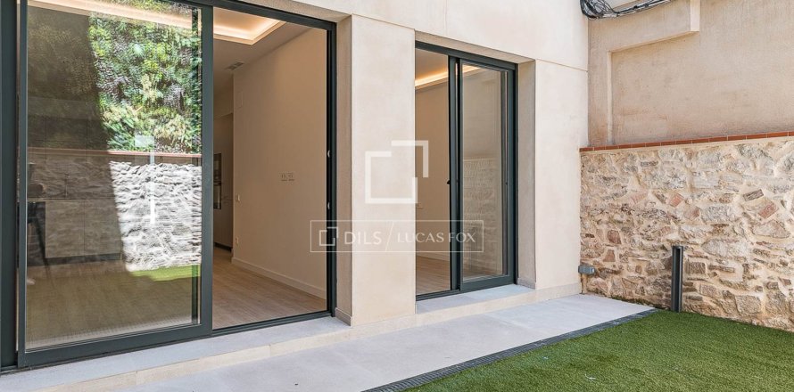 Huoneisto Barcelona, Espanja 2 makuuhuonetta, 69 m2 No. 192808