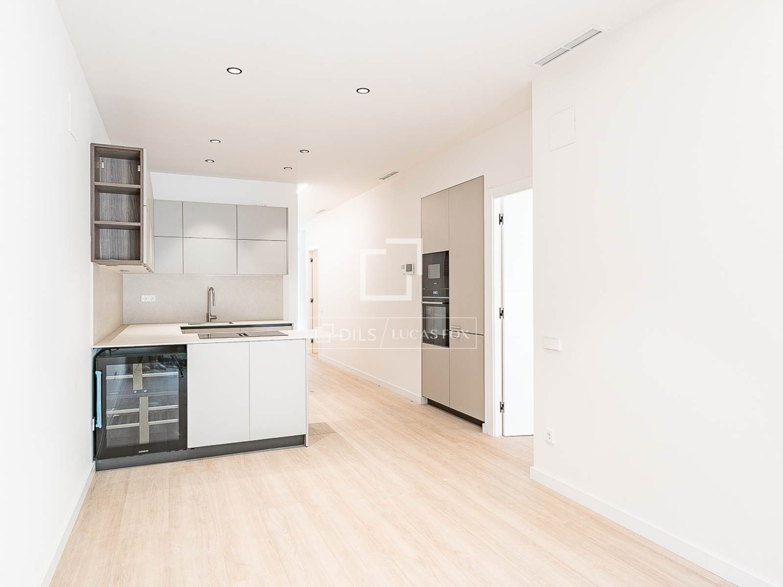 Apartament w Barcelona, Hiszpania 2 sypialnie, 69 mkw. nr 192808