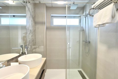 Dzīvoklis pārdošanā Finestrat, Alicante, Spānijā 2 istabas, 97 m2 Nr. 155663 - attēls 14