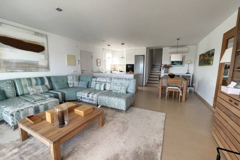 Huoneisto myytävänä Es Mercadal, Menorca, Espanja, 4 makuuhuonetta, 142 m2 No. 142406 - kuva 5