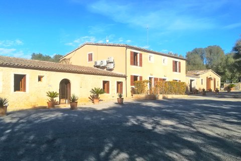 Finca īrēšanai Manacor, Mallorca, Spānijā 2 istabas, 157 m2 Nr. 142407 - attēls 2