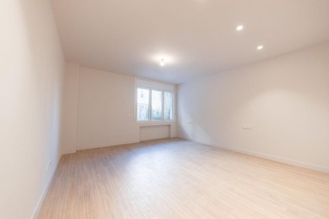 Wohnung zum Verkauf in Barcelona, Spanien 4 Schlafzimmer, 270 m2 Nr. 168473 - Foto 19