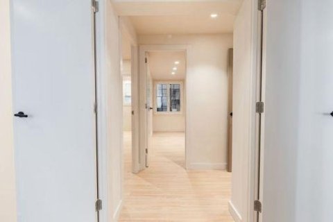 Wohnung zum Verkauf in Barcelona, Spanien 4 Schlafzimmer, 270 m2 Nr. 168473 - Foto 11