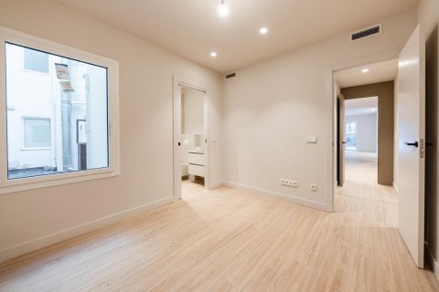 Wohnung zum Verkauf in Barcelona, Spanien 4 Schlafzimmer, 270 m2 Nr. 168473 - Foto 14