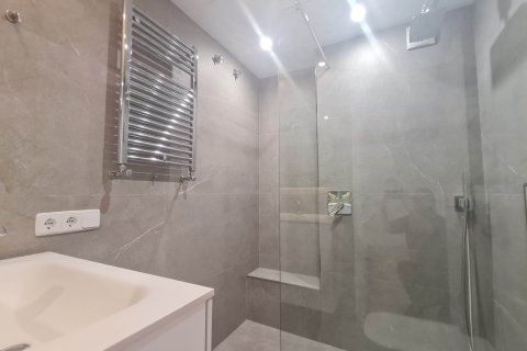 Аренда квартиры в Пальма-де-Майорка, Майорка, Испания 2 спальни, 74м2 №149497 - фото 15