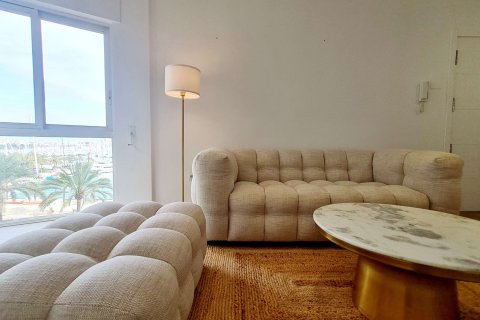 Аренда квартиры в Пальма-де-Майорка, Майорка, Испания 2 спальни, 74м2 №149497 - фото 7