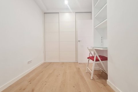 Аренда квартиры в Пальма-де-Майорка, Майорка, Испания 2 спальни, 74м2 №149497 - фото 13