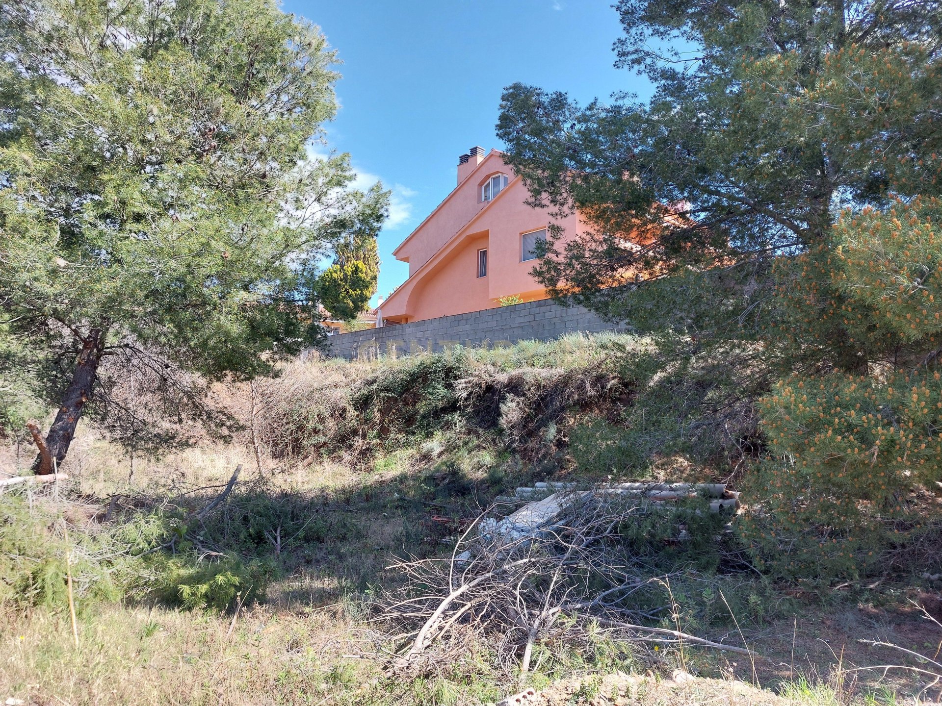 Tontti Sentmenat, Barcelona, Espanja No. 186644