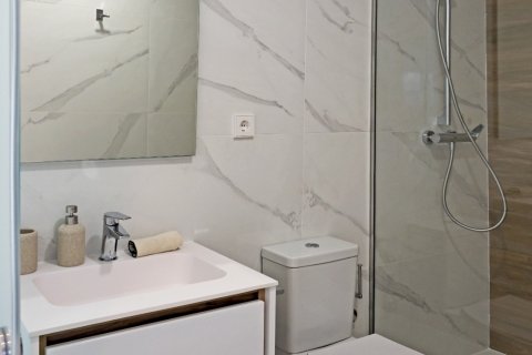 Продажа квартиры в Ориуэла, Аликанте, Испания 2 спальни, 76.75м2 №175987 - фото 25