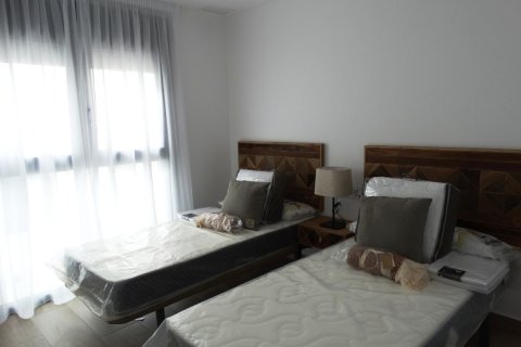 Apartament Pilar de la Horadada, Alicante, Hiszpania 3 sypialnie, 116 mkw. nr 136573 – zdjęcie 23