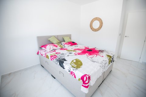 Villa till salu Pinar De Campoverde, Alicante, Spanien 2 sovrum, 108 kvm. Nr. 136577 - foto 24