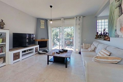 House in Calafell, Tarragona, Spain 4 bedrooms, 188 sq.m. No. 166750