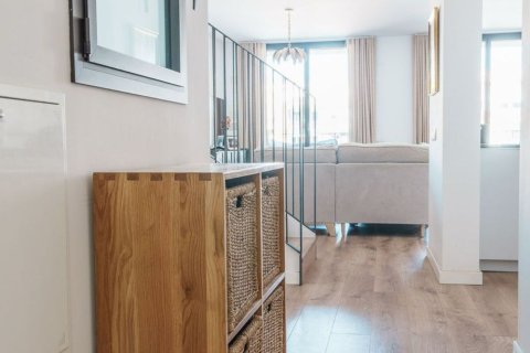 Dzīvoklis pārdošanā Barcelona, Spānijā 3 istabas, 134 m2 Nr. 166752 - attēls 8