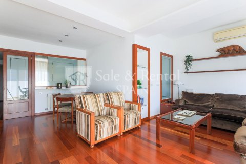 Māja pārdošanā Barcelona, Spānijā 3 istabas, 111 m2 Nr. 166755 - attēls 5