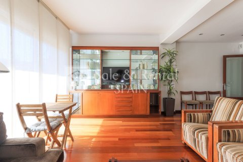 Māja pārdošanā Barcelona, Spānijā 3 istabas, 111 m2 Nr. 166755 - attēls 3