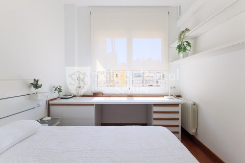 Māja pārdošanā Barcelona, Spānijā 3 istabas, 111 m2 Nr. 166755 - attēls 11
