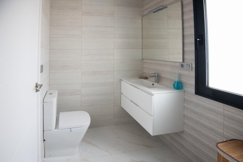 Villa à vendre à Pinar De Campoverde, Alicante, Espagne, 3 chambres, 116 m2 No. 142564 - photo 19