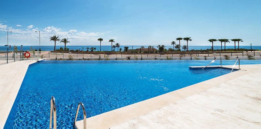 Appartamento a Pulpi, Almeria, Spagna 2 camere da letto, 78 mq. N° 168604
