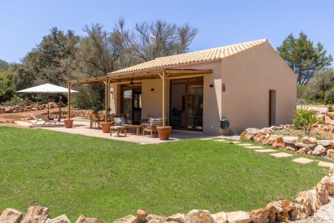 Finca in Sencelles, Mallorca, Spain 2 bedrooms, 80 sq.m. No. 168647