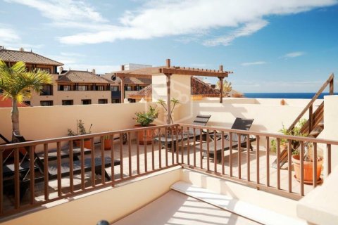 Apartment à vendre à Adeje, Tenerife, Espagne, 2 chambres, 193 m2 No. 168643 - photo 3