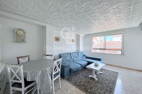 Apartamento en venta en Castellón de la Plana, Castellón, España 4 dormitorios, 107 m2 No. 186183 - foto 2