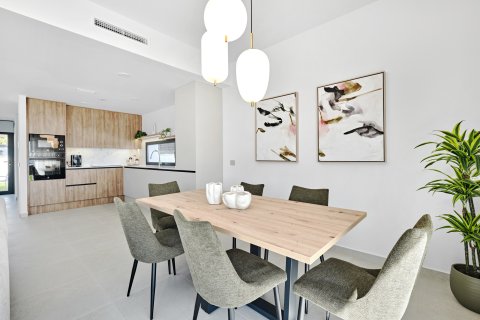 Villa en venta en San Miguel de Salinas, Alicante, España 3 dormitorios, 237 m2 No. 147434 - foto 25