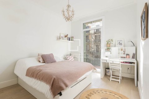 Apartment à vendre à Barcelona, Espagne, 3 chambres, 139 m2 No. 150531 - photo 26