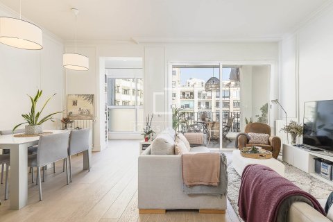 Apartment à Barcelona, Espagne 3 chambres, 139 m2 No. 150531