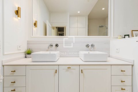 Apartment à vendre à Barcelona, Espagne, 3 chambres, 139 m2 No. 150531 - photo 25