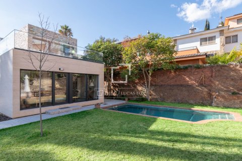 Villa in Valldoreix, Barcelona, Spanien 3 Schlafzimmer, 177 m2 Nr. 150537