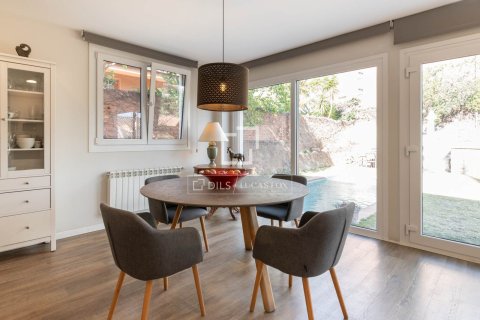 Villa zum Verkauf in Valldoreix, Barcelona, Spanien 3 Schlafzimmer, 177 m2 Nr. 150537 - Foto 6