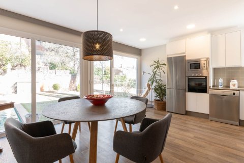 Villa zum Verkauf in Valldoreix, Barcelona, Spanien 3 Schlafzimmer, 177 m2 Nr. 150537 - Foto 5